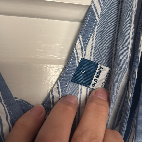 Old Navy Blue Sleeveless Crop Tank Top - Picture 2 of 4